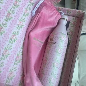 Stanley x Loveshackfancy all day slim bottle 20oz Blooming Heirloom Collection.
